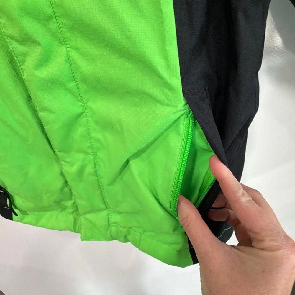 North Face Kids 2-in-1 Jacket‎ Size 5 Green Black